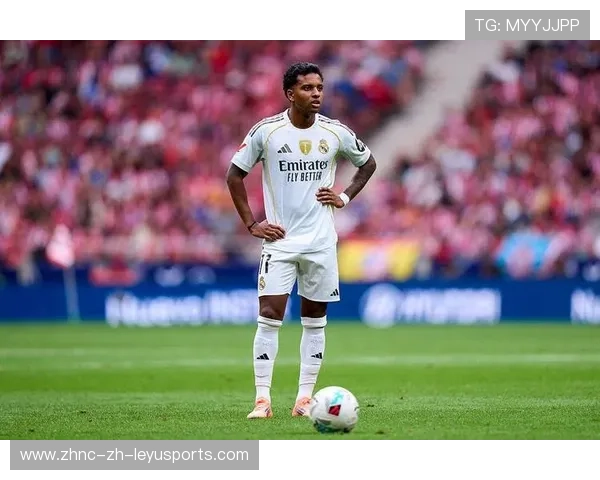 皇马长传穿透右路，罗德里戈斜射再得一分